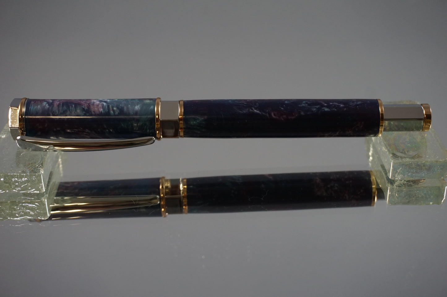 Vertex Supreme Magnetic Rollerball Pen -- Acrylic (Blue & Purple)