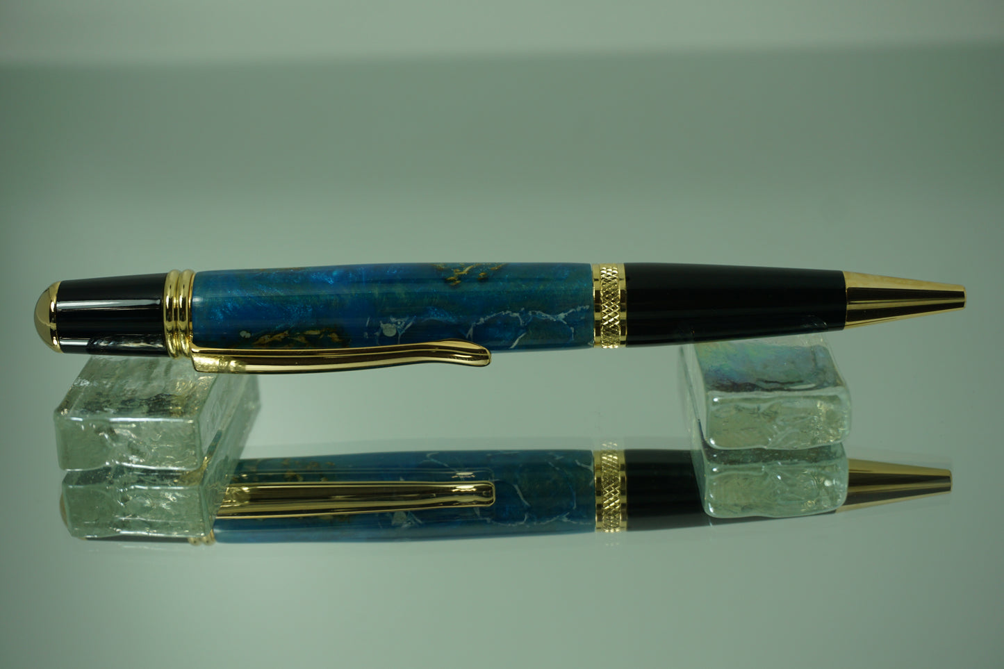 Wallstreet Twist Ballpoint Pen -- Composite -- Acrylic (Blue) & Loofah Sponge (Copy)