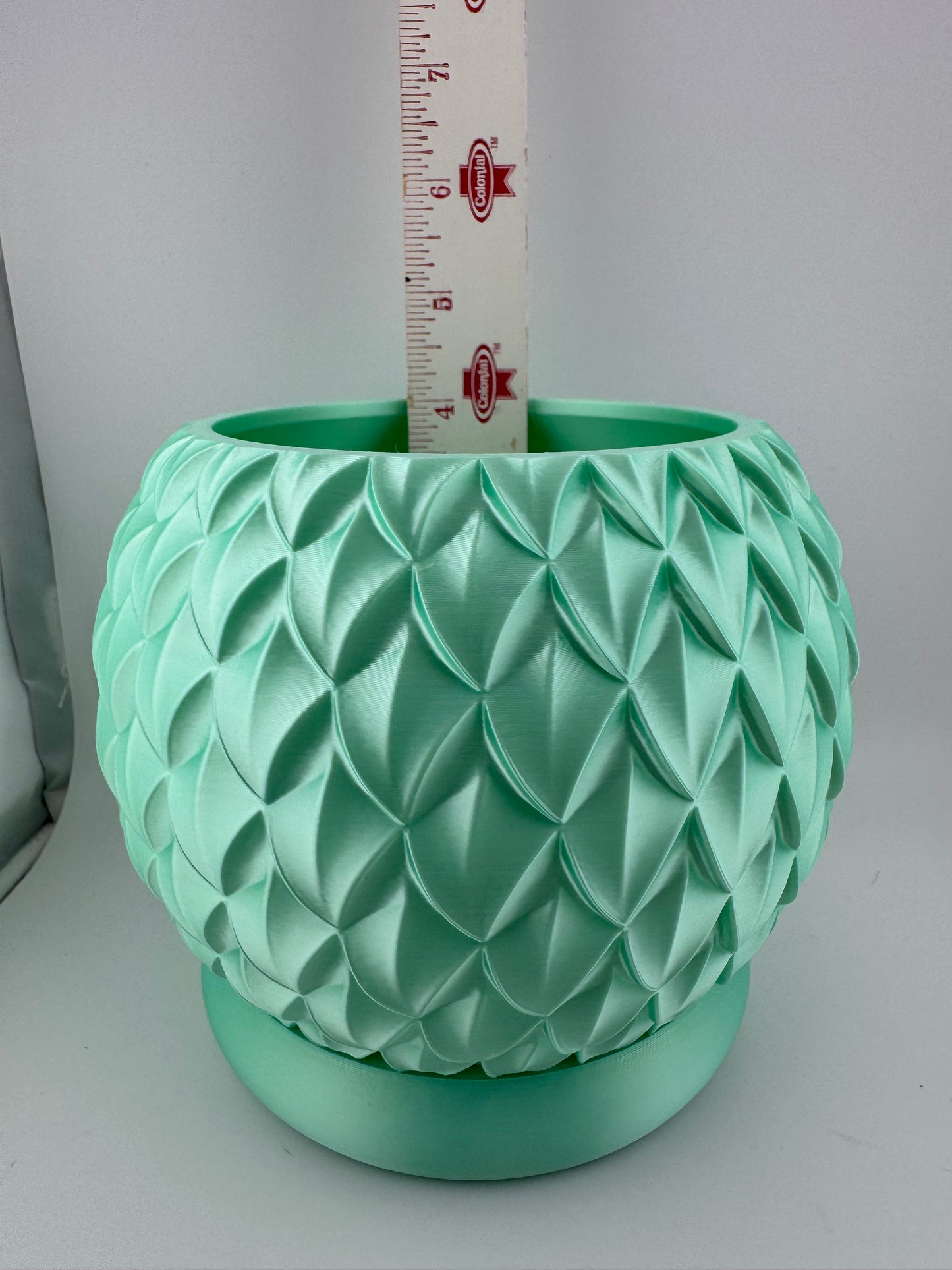 Flower Pot -- 3D Printed -- The Trihex Planter Pot with Tray