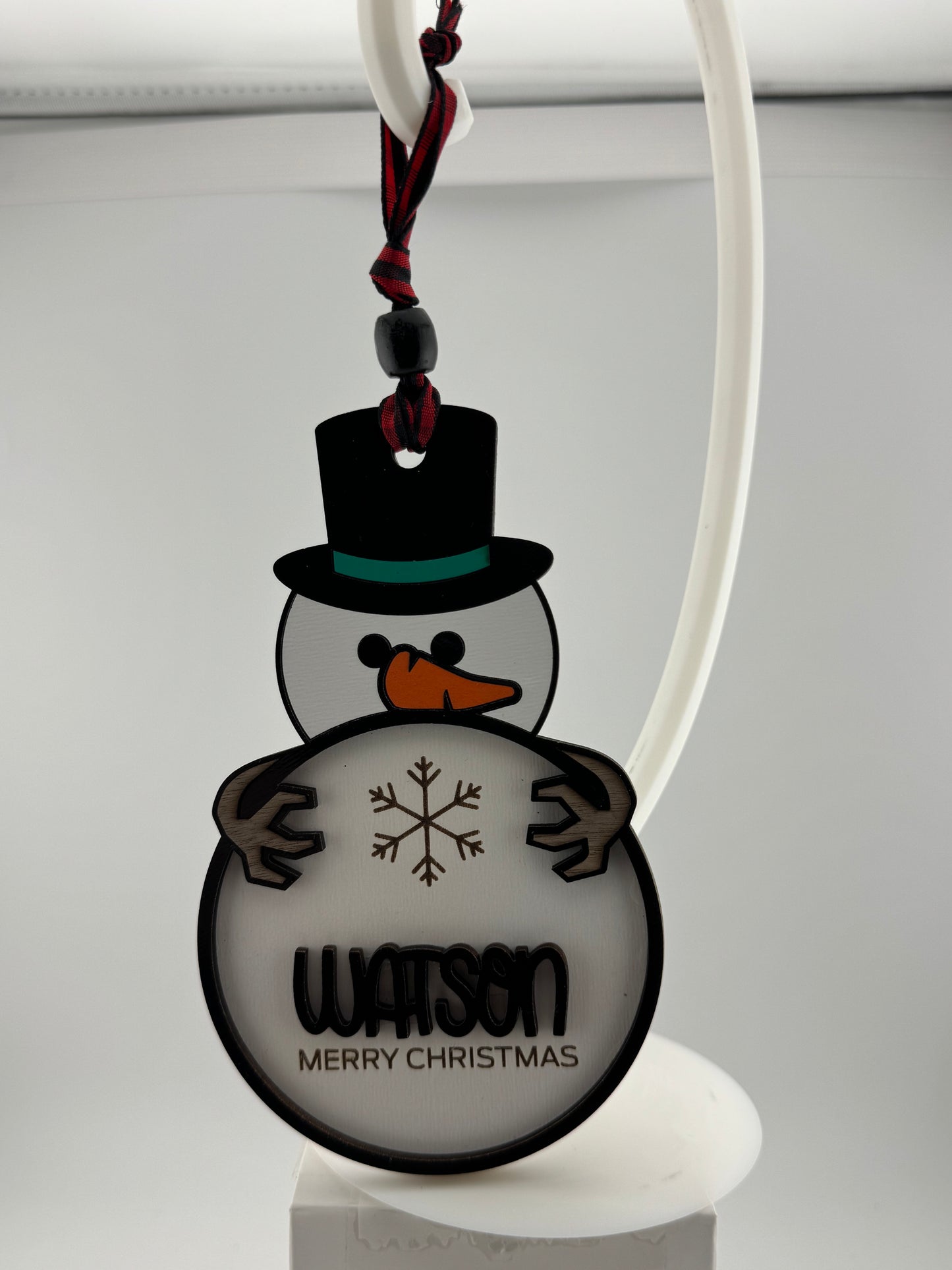 Ornament -- Laser -- Wooden -- Personalized -- Christmas Characters Snowman