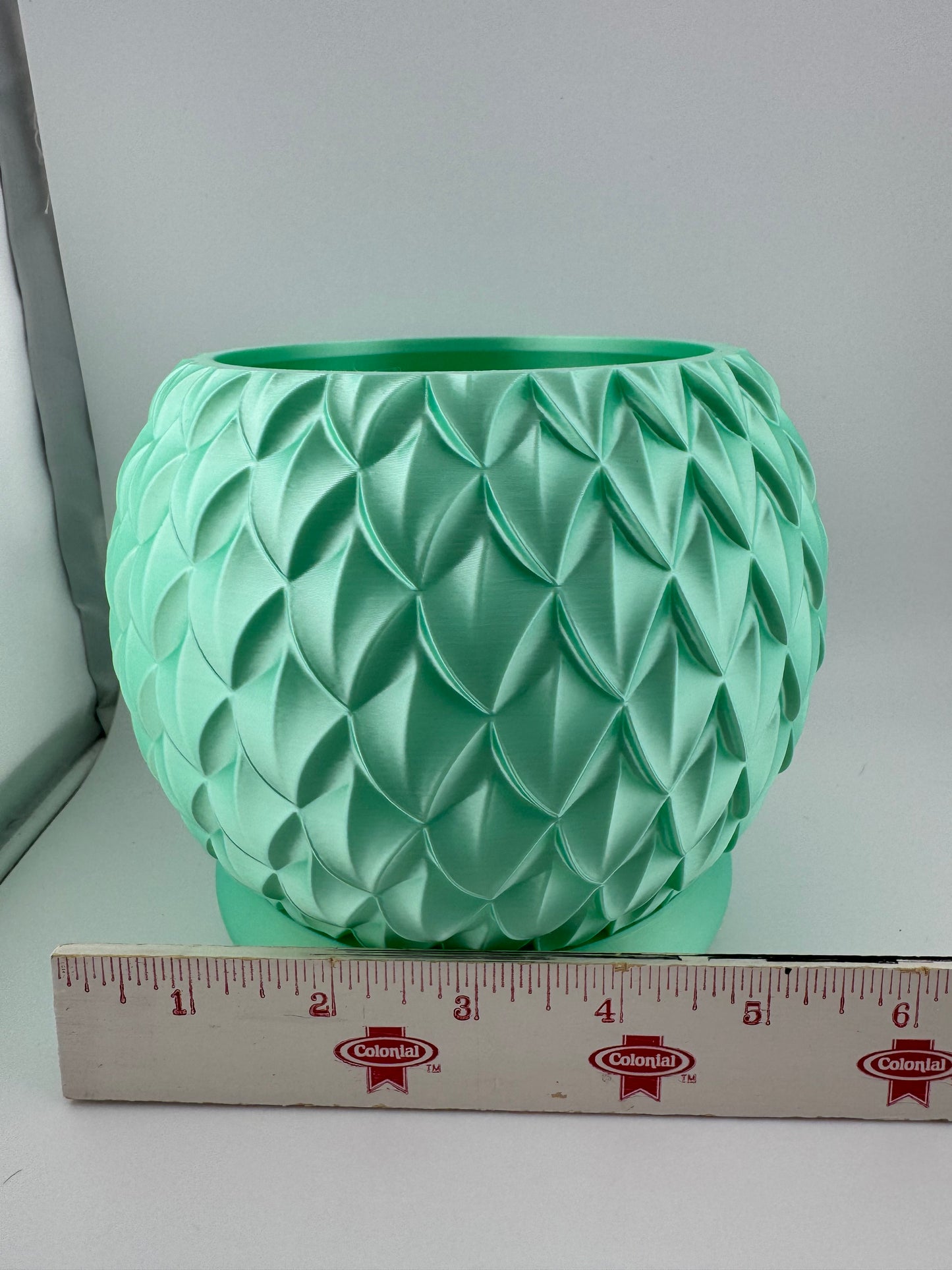 Flower Pot -- 3D Printed -- The Trihex Planter Pot with Tray