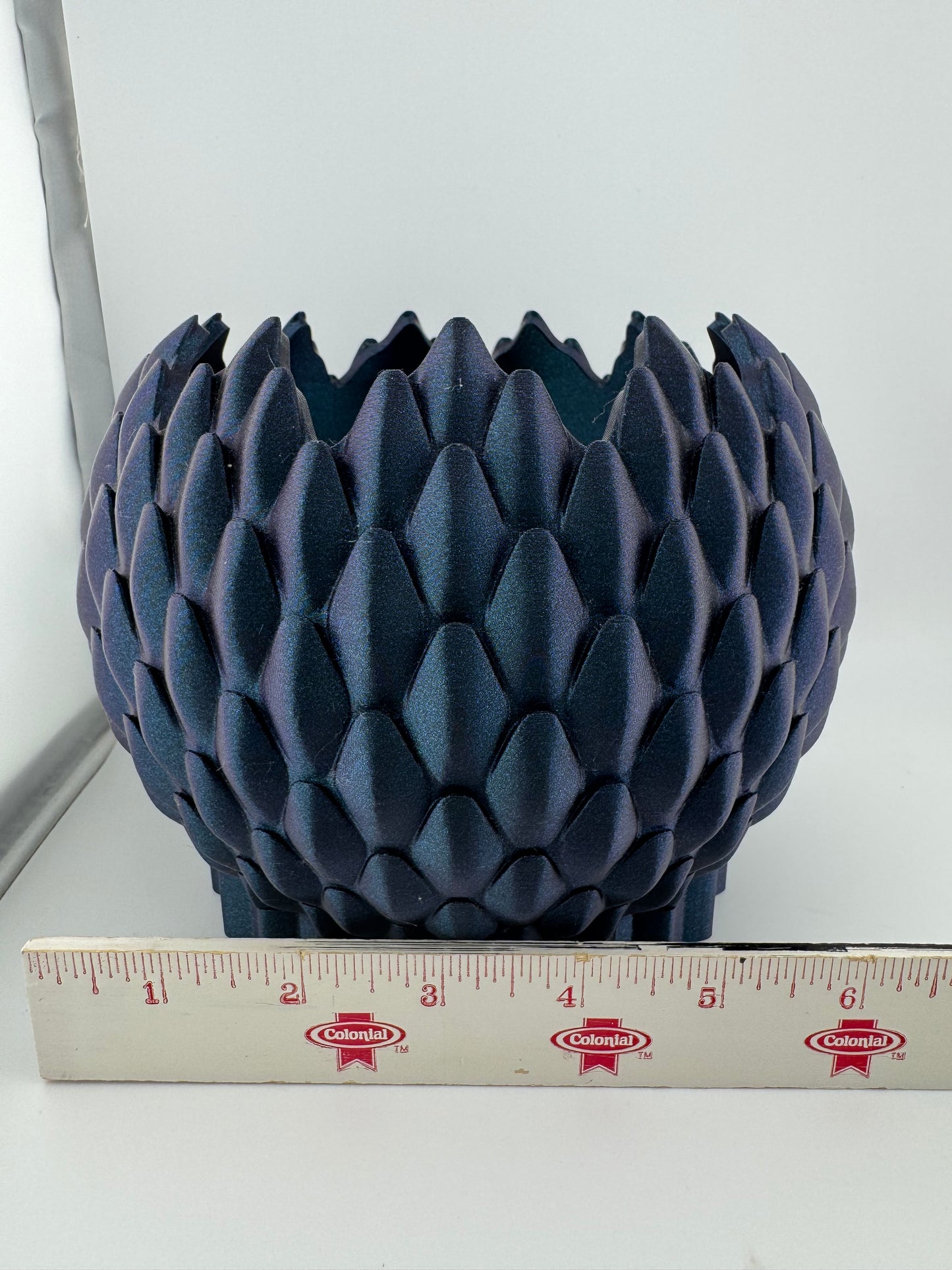Flower Pot -- 3D Printed -- The Dragon Scale Planter Pot with Tray
