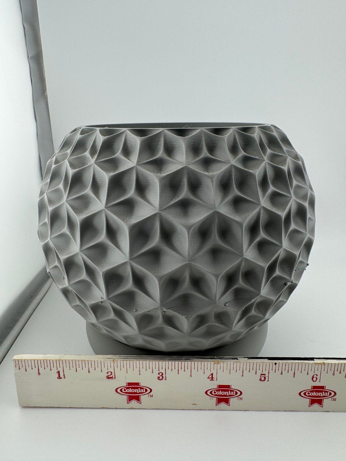 Flower Pot -- 3D Printed -- The Trihex Planter Pot with Tray (Copy)