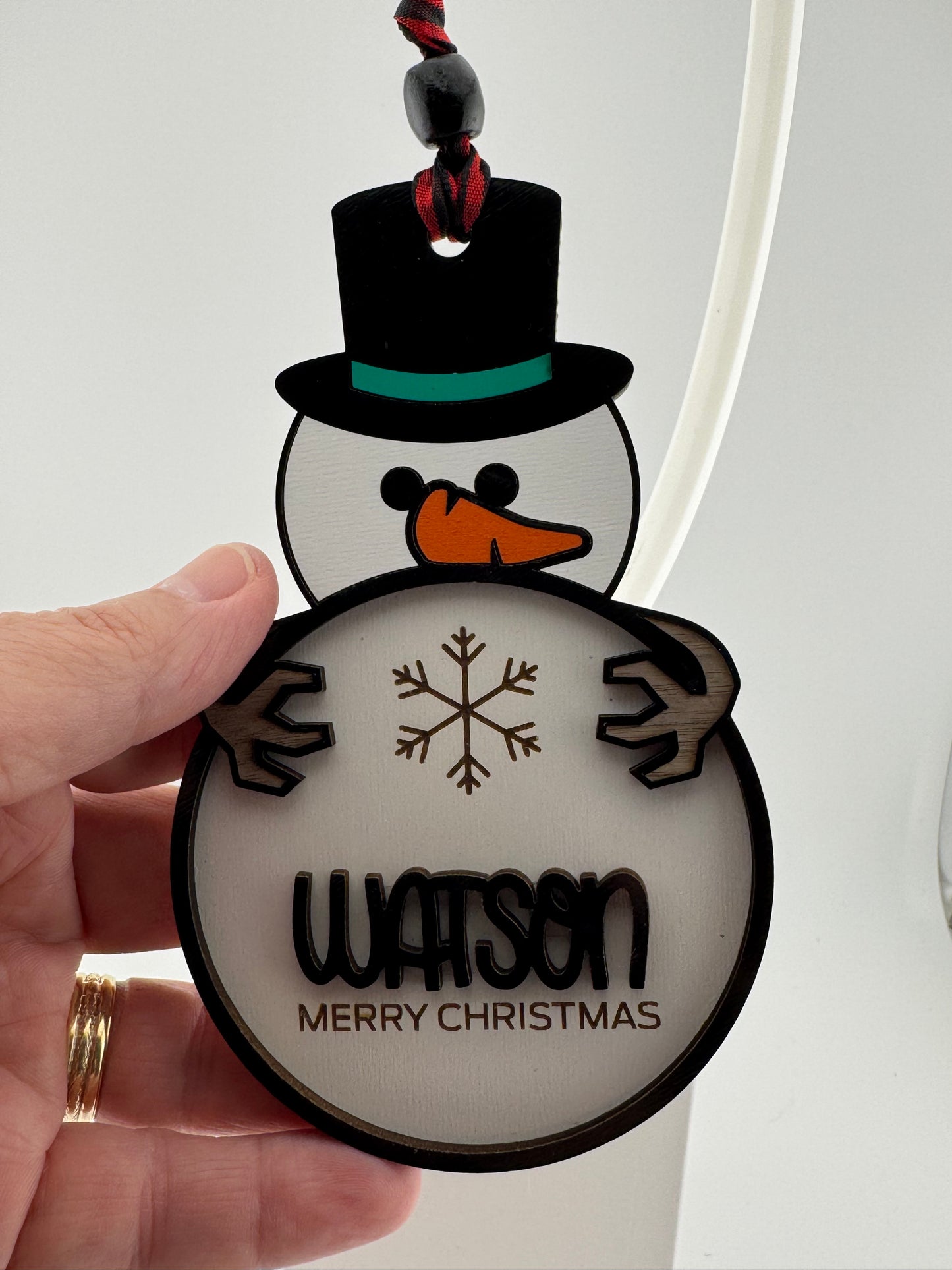 Ornament -- Laser -- Wooden -- Personalized -- Christmas Characters Snowman