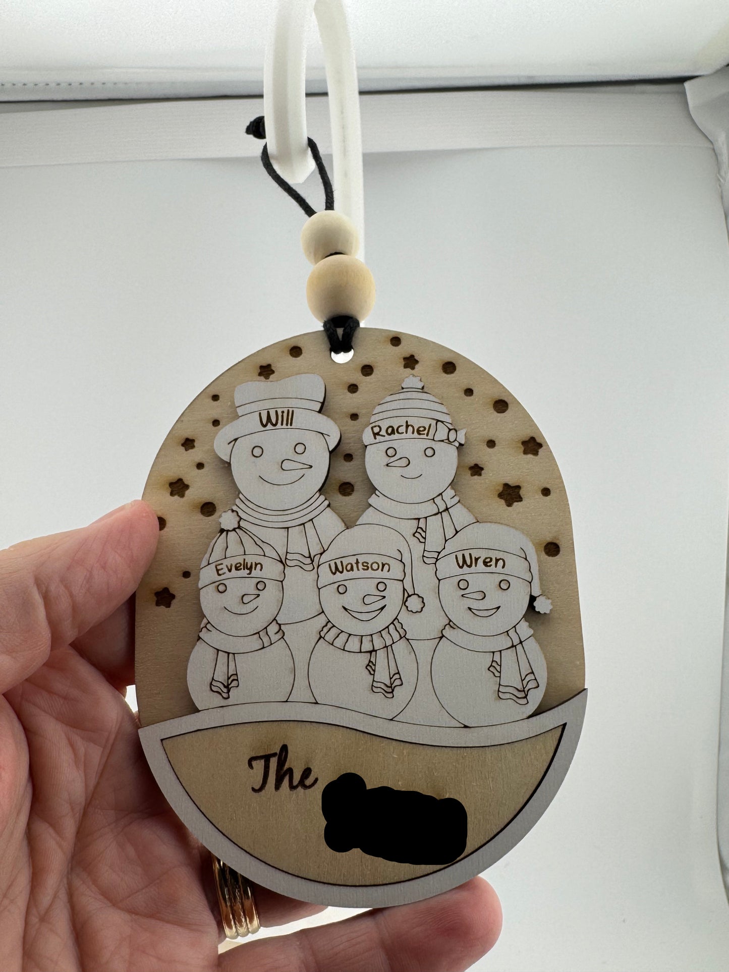 Ornament -- Laser -- Wooden -- Personalized -- Snowman Family